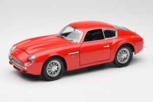 Aston Martin DB4 GT Zagato Rood Road Signature 1:18 92728 Metaal