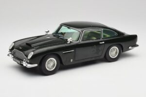Aston Martin DB5 California Salie Chrono 1:18 H1001 Metaal