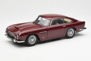 Aston Martin DB5 Dubonnet Rood AUTOart 1:18 70213 Metaal