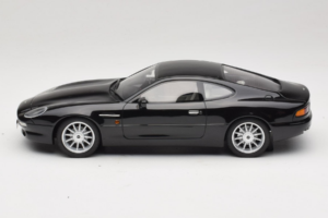 Aston Martin DB7 Bowland Black Cult Models 1:18 CML187-2 Hars — afbeelding 3 van 6