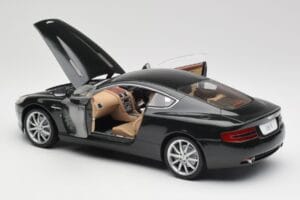 Aston Martin DB9 Zwart Solido 1:18 15025600 Metaal — afbeelding 5 van 8