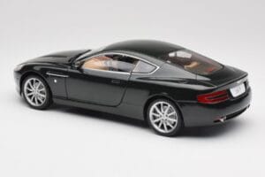Aston Martin DB9 Zwart Solido 1:18 15025600 Metaal — afbeelding 7 van 8