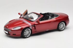 Aston Martin DB9 Volante Rood Solido 1:18 8163 Metaal — afbeelding 2 van 8