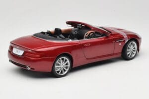Aston Martin DB9 Volante Rood Solido 1:18 8163 Metaal — afbeelding 3 van 8