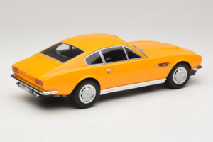 Aston Martin DBS Geel GT Spirit 1:18 GT079 Hars — afbeelding 2 van 6