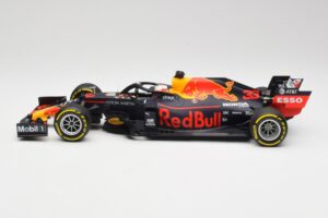 Aston Martin Red Bull Racing RB15 #33 M. Verstappen Winner Brazil GP 2019 Minichamps 1:18 110191933 Metaal — afbeelding 3 van 6