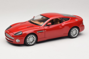 Aston Martin V12 Vanquish Rood Bburago 1:18 33334063 Metaal