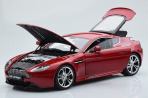 Aston Martin V12 Vantage Rood AUTOart 1:18 70208 Metaal — afbeelding 2 van 8