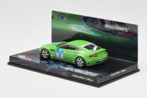 Aston Martin V8 Vantage N24 #7 U. Bez / Porritt / R. Meaden 24 Hours Nurburgring 2008 Minichamps 1:43 437081307 Metaal — afbeelding 3 van 4