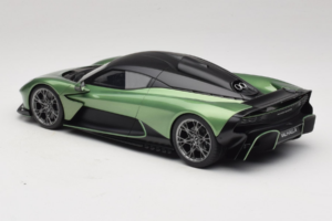 Aston Martin Valhalla Iridescent Emerald Green GT Spirit 1:18 GT558 Hars — afbeelding 5 van 6