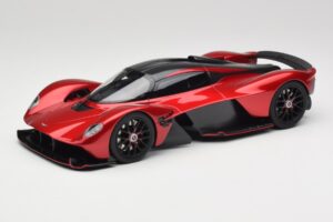 Aston Martin Valkyrie AMR Pro Hyper Red TopSpeed 1:18 TS0539 Metaal