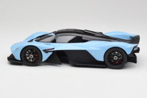 Aston Martin Valkyrie Racing Blauw GT Spirit 1:18 GT915 Hars — afbeelding 3 van 6