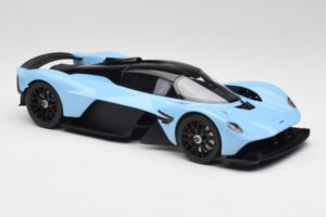 Aston Martin Valkyrie Racing Blauw GT Spirit 1:18 GT915 Hars — afbeelding 4 van 6