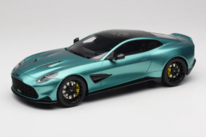 Aston Martin Vanquish Green Metallic GT Spirit 1:18 GT551 Hars