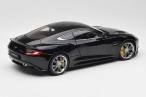 Aston Martin Vanquish Onyx Zwart AUTOart 1:18 70247 Metaal — afbeelding 3 van 8