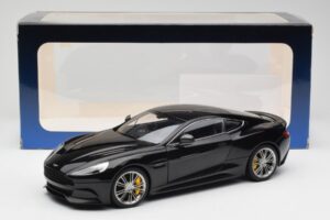 Aston Martin Vanquish Onyx Zwart AUTOart 1:18 70247 Metaal — afbeelding 8 van 8