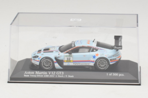 Aston Martin Vantage V12 GT3 #32 J. Stuck ADAC GT Masters 2012 Minichamps 1:43 437121332 Metaal — afbeelding 4 van 5