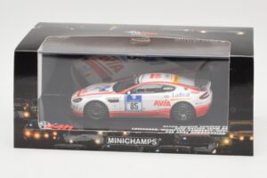Aston Martin Vantage V8 GT4 #85 Avia Racing Team Louisoder / Niemeyer / Lamberty / Neuhorn 24 Hours Nurburgring 2011 Minicham — afbeelding 4 van 4