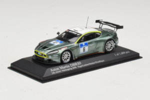 Aston Martin DBRS9 #6 M. Engel / K. Lechner ADAC 24 Hours Nurburgring 2008 Minichamps 1:43 400081306 Metaal — afbeelding 2 van 4