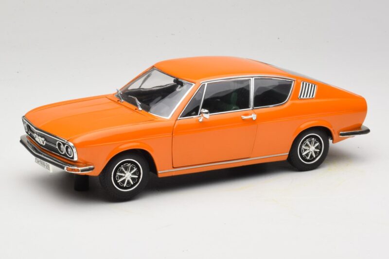 Audi 100 C1 Coupe S Oranje Anson 1:18 30402 Metaal