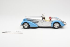 Audi 225 Front Roadster Blauw Zilver CMC 1:18 M-075B Metaal — afbeelding 3 van 6