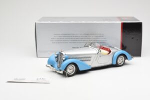 Audi 225 Front Roadster Blauw Zilver CMC 1:18 M-075B Metaal — afbeelding 6 van 6