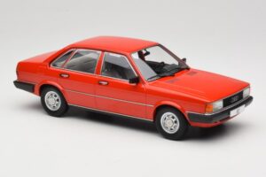 Audi 80 B2 GLS Rood MCG 1:18 MCG18526 Metaal — afbeelding 4 van 6