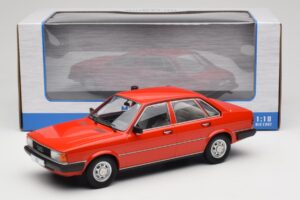 Audi 80 B2 GLS Rood MCG 1:18 MCG18526 Metaal — afbeelding 6 van 6