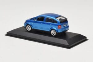 Audi A2 Light Blue Metallic Minichamps 1:43 AUDI007 Metaal — afbeelding 3 van 4