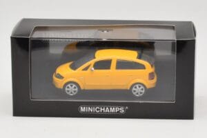 Audi A2 8Z Geel Minichamps 1:43 AUDI005 Metaal — afbeelding 4 van 4