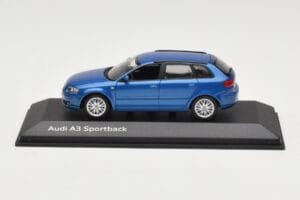 Audi A3 8P Sportback Mauritius Blue Minichamps 1:43 5010403033 Metaal