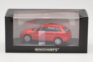Audi A3 8P Sportback Rood Minichamps 1:43 5010403023 Metaal — afbeelding 4 van 4