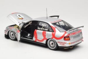 Audi A4 B5 #3 F. Biela DTM World Champion 1995 UT Models 1:18 39542 Metaal — afbeelding 5 van 8