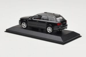 Audi A4 B7 Avant Zwart Minichamps 1:43 AUDI008 Metaal — afbeelding 3 van 3