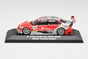 Audi A4 B7 #11 Team Abt M. Rockenfeller DTM 2007 Minichamps 1:43 5020700163 Metaal