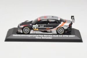 Audi A4 B7 #8 T. Scheider DTM 2007 Minichamps 1:43 5020700143 Metaal