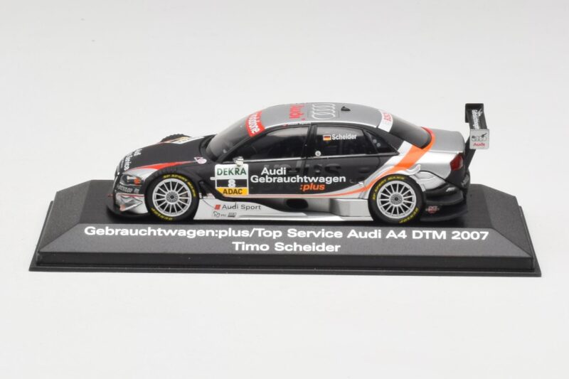 Audi A4 B7 #8 T. Scheider DTM 2007 Minichamps 1:43 5020700143 Metaal