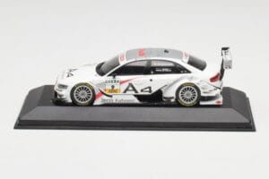 Audi A4 B8 #9 T. Kristensen DTM 2008 Minichamps 1:43 400081809 Metaal