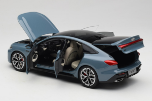 Audi A5L Sportback Grijsblauw OEM 1:18 ZAM60004B Metaal — afbeelding 5 van 8