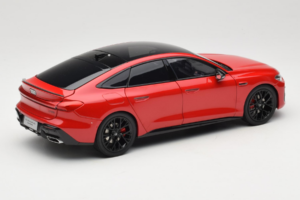 Audi A5L Sportback Rood OEM 1:18 ZAM60004A Metaal — afbeelding 3 van 8