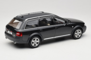 Audi A6 C5 Allroad quattro Brilliant Black Otto 1:18 OT1189 Hars — afbeelding 2 van 6