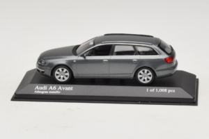 Audi A6 C6 Avant Grey Metallic Minichamps 1:43 400013011 Metaal