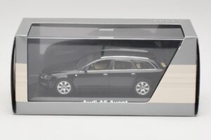 Audi A6 C6 Avant Phantom Zwart Minichamps 1:43 5010406233 Metaal — afbeelding 4 van 4