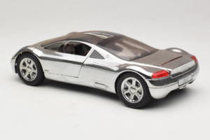 Audi Avus Quattro Chrome Silver Revell 1:18 08913-C1 Metaal — afbeelding 7 van 8