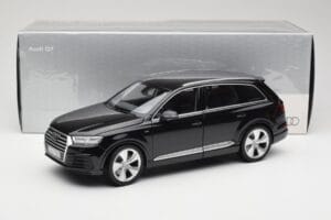 Audi Q7 4M Orca Black Minichamps 1:18 5011407625 Metaal — afbeelding 8 van 8