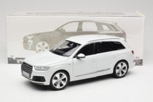 Audi Q7 4M Wit Minichamps 1:18 110014000 Metaal — afbeelding 8 van 8