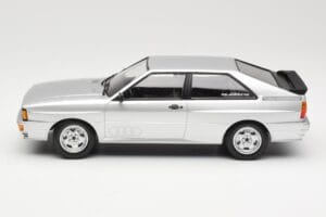 Audi Quattro B2 Zilver Minichamps 1:18 155016122 Metaal — afbeelding 3 van 6