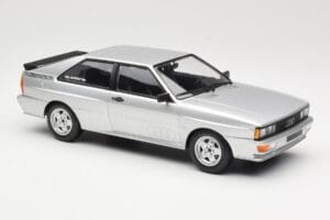 Audi Quattro B2 Zilver Minichamps 1:18 155016122 Metaal — afbeelding 4 van 6