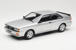 Audi Quattro B2 Zilver Minichamps 1:18 155016122 Metaal