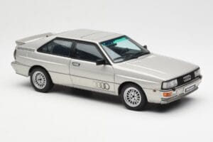 Audi Quattro LWB Zilver AUTOart 1:18 70303 Metaal — afbeelding 6 van 8